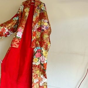 Japanese traditional Kimono handmade in Japan with gold thread. Heavy fabric.